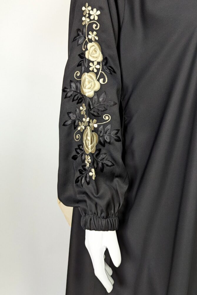 Minimal Luxe Abaya - Cream (with Hijab) - Image 3